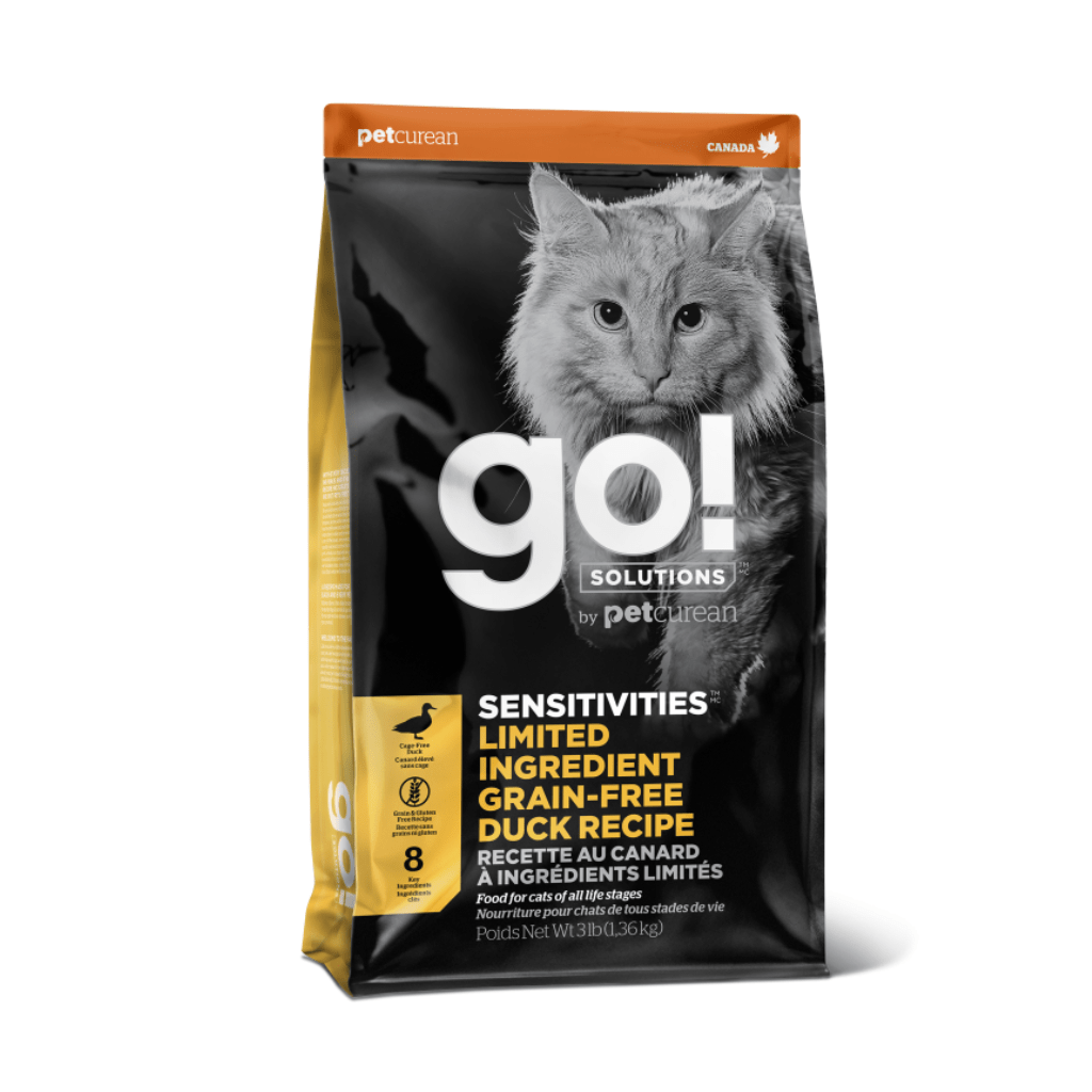 Sensitivities Grain-Free Duck Recipe Dry Cat Food Go