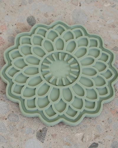 Blossom Flower Enrichment Licking Mat - Dog Supplies - Dexypaws - PetToba - Dexypaws